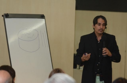 Daniel Gambartte en el Hotel Tower Inn - San Rafael (Pcia Mendoza)